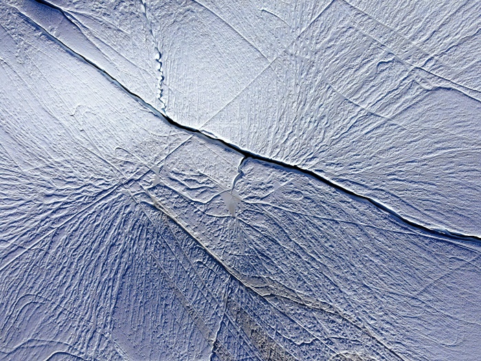 Detail ledovce  z ptačí perspektivy